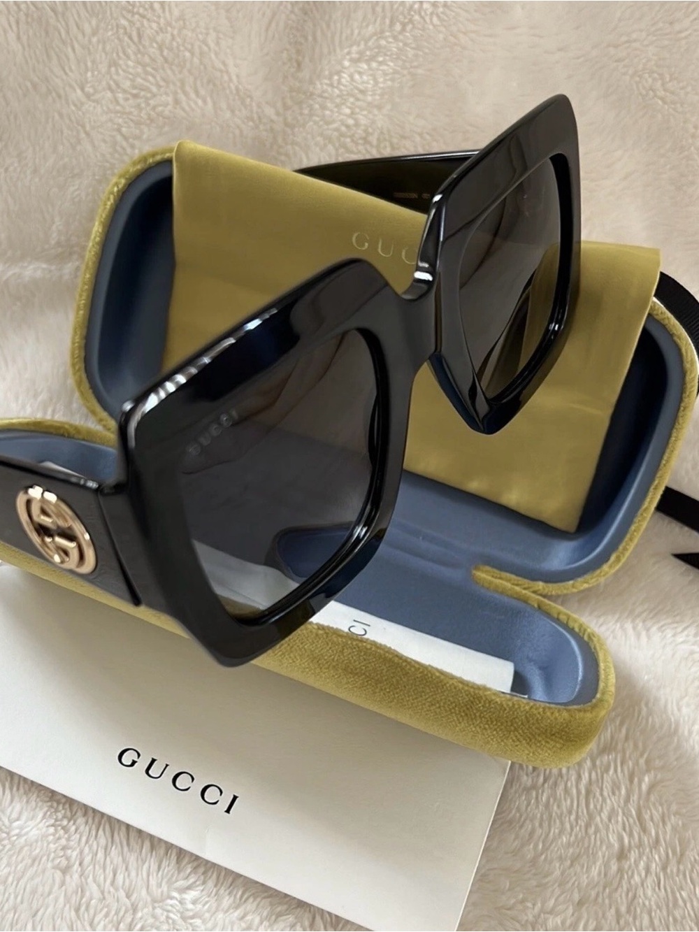 Gucci Oversized Black Square Women's Sunglasses